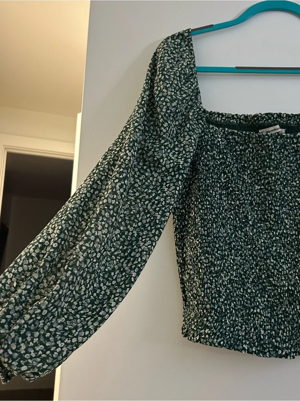 Abercrombie & Fitch Dark Green Floral Smocked Square-Neck Blouse